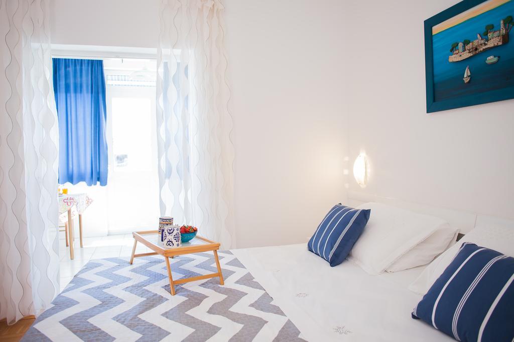 Hana Home - Apartments Tisno Eksteriør bilde